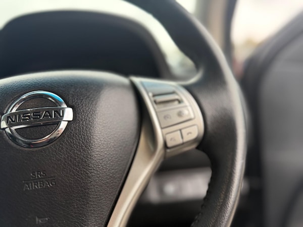 Used Nissan Navara 2017 for sale - 76282824: Photo 24