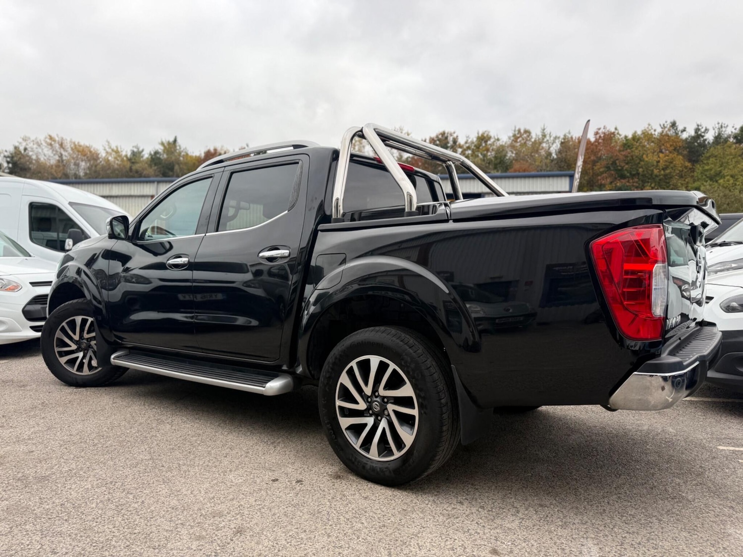 Used Nissan Navara 2017 for sale - 76282824: Photo 3