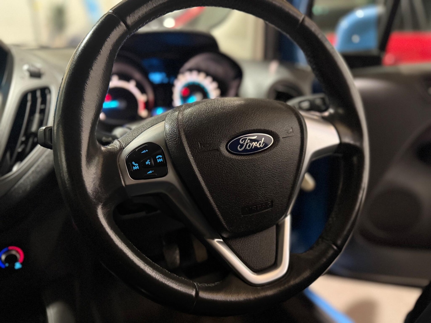 Used Ford Transit Courier 2014 for sale - 76166829: Photo 20