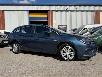Used Vauxhall Astra 2017 for sale - 76152684: Photo