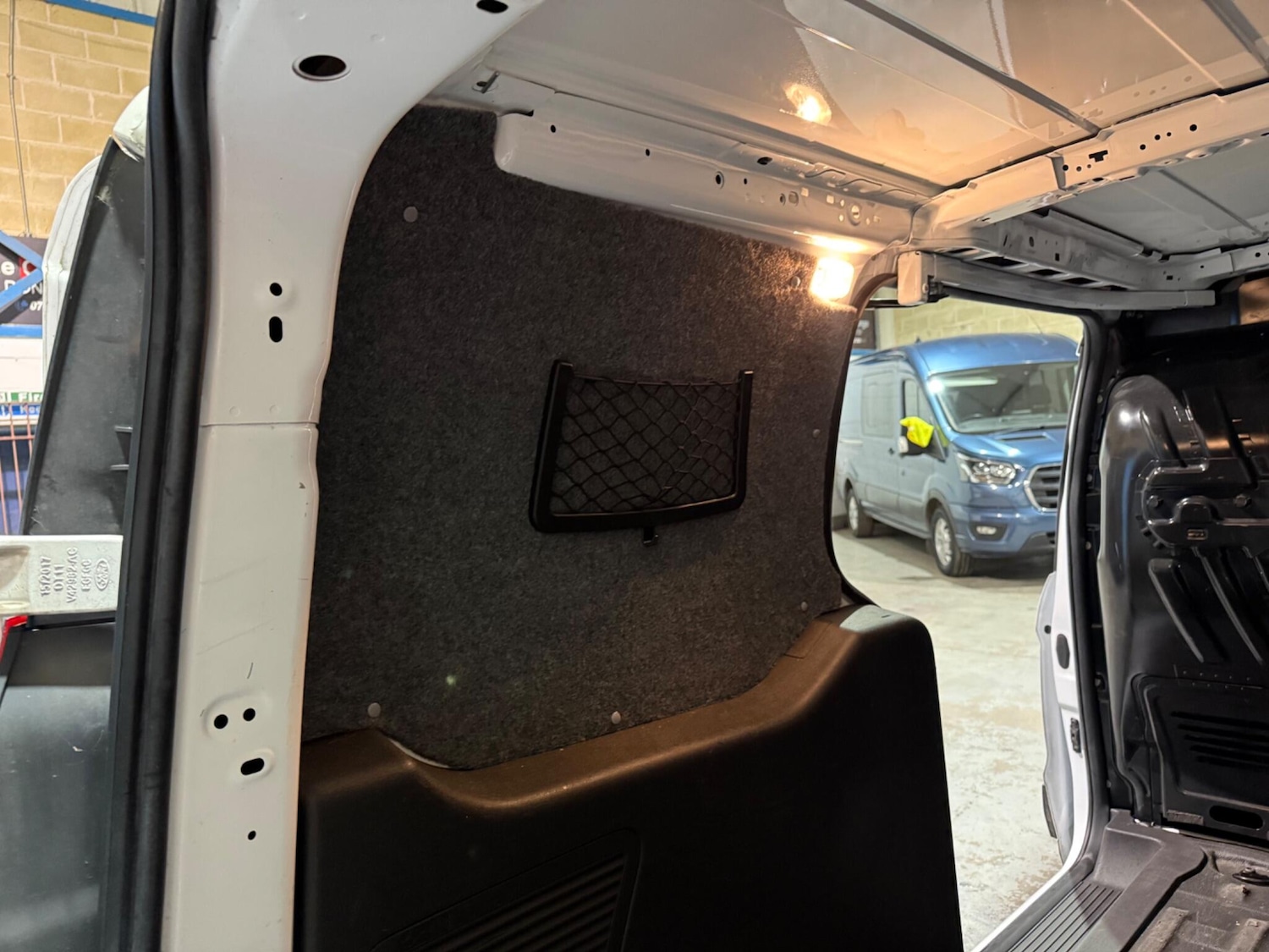 Used Ford Transit Connect 2017 for sale - 78007528: Photo 19