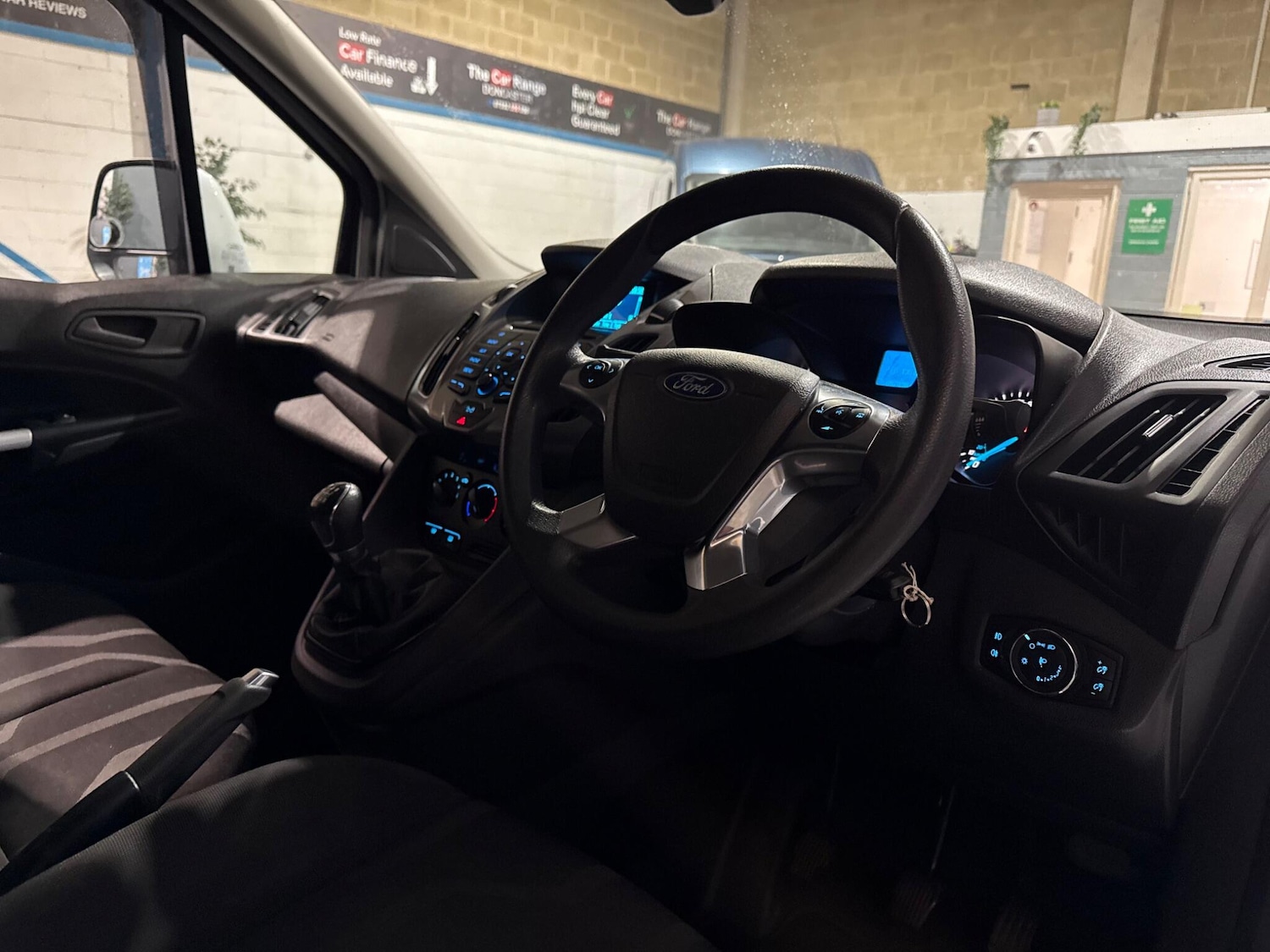 Used Ford Transit Connect 2017 for sale - 78007528: Photo 24