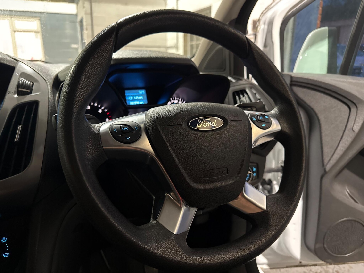 Used Ford Transit Connect 2017 for sale - 78007528: Photo 29