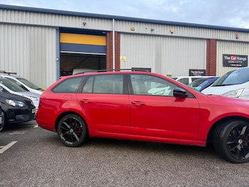 Used Skoda Octavia 2016 for sale - 76994337: Photo