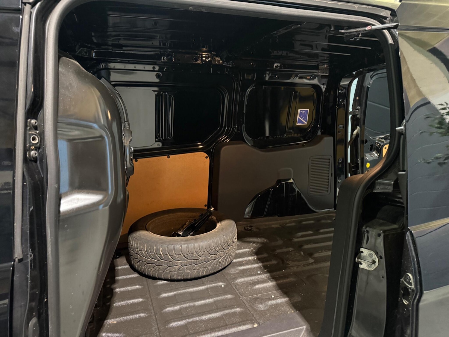 Used Ford Transit Connect 2016 for sale - 77597602: Photo 12