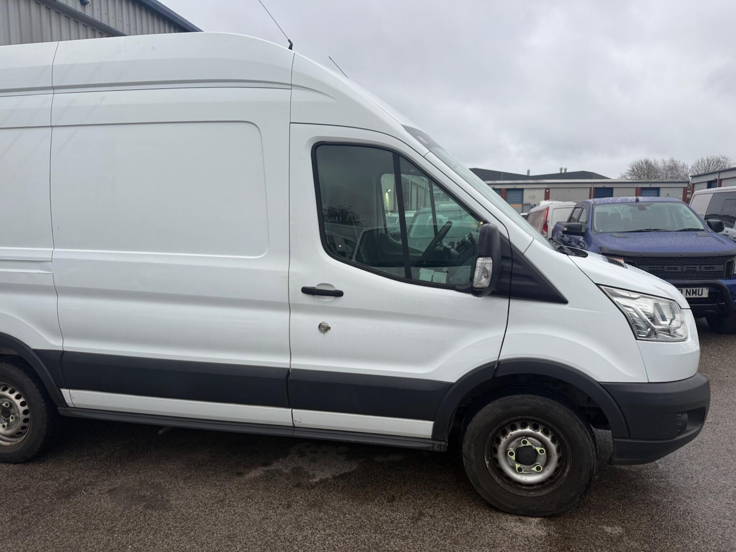 Used Ford Transit 2016 for sale - 77306019: Photo 2