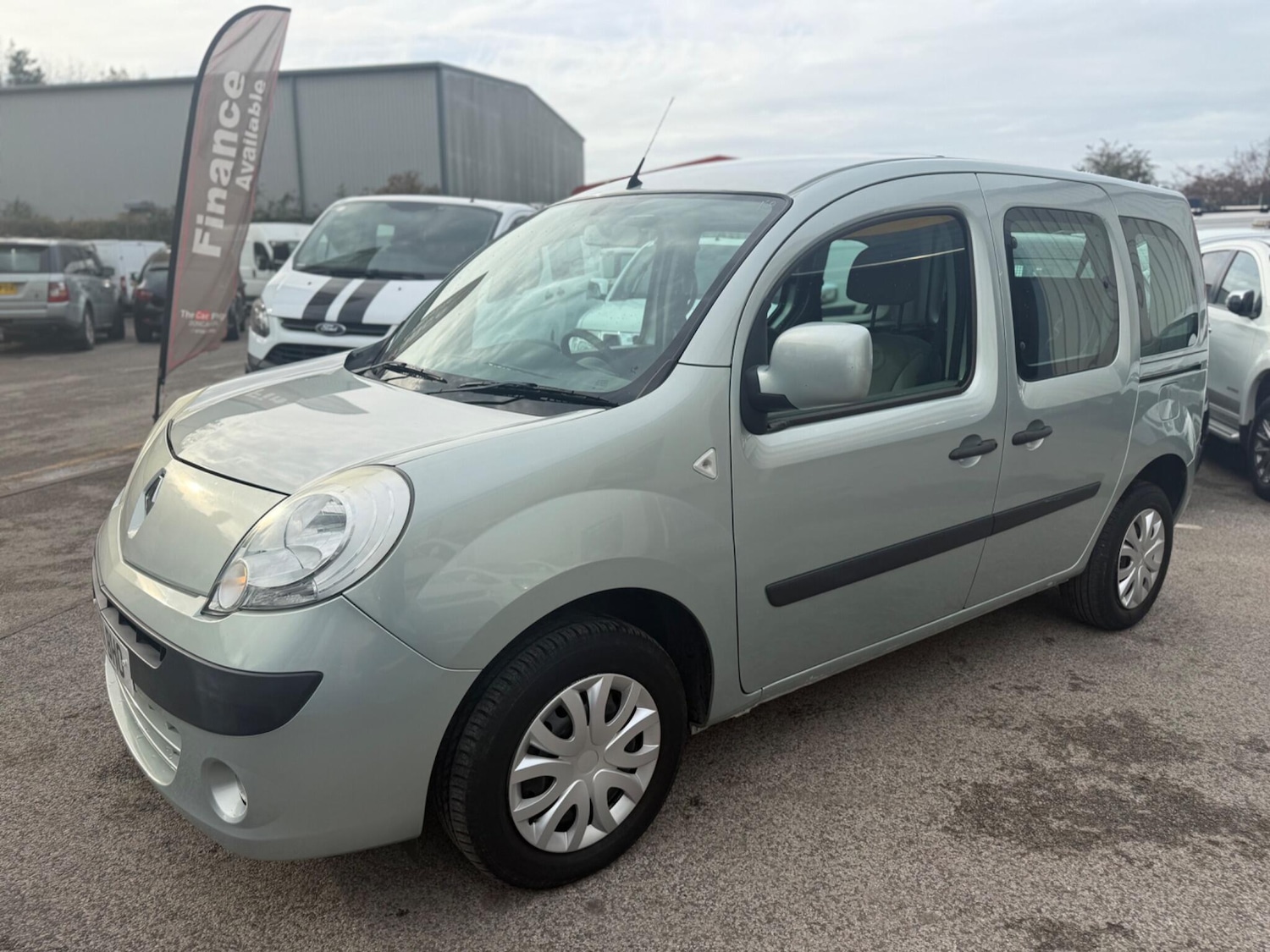 Used Renault Kangoo 2011 for sale - 76499323: Photo 4