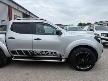 Used Nissan Navara 2016 for sale - 78878505: Photo
