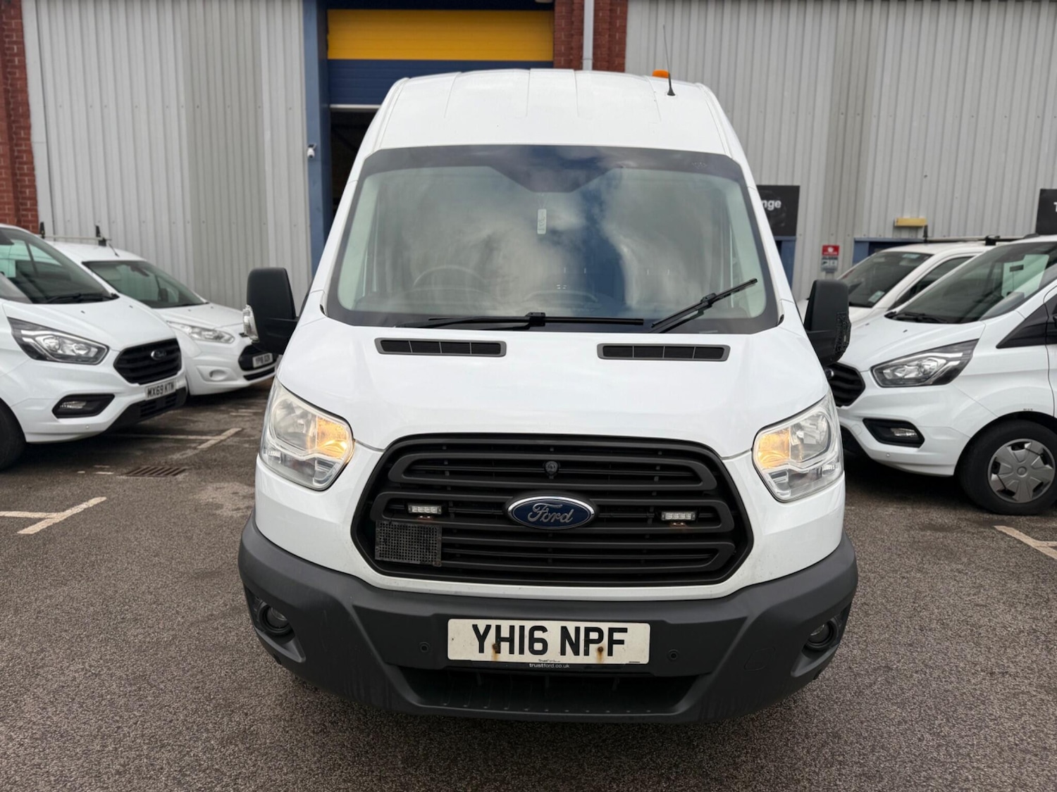 Used Ford Transit 2016 for sale - 76865996: Photo 11