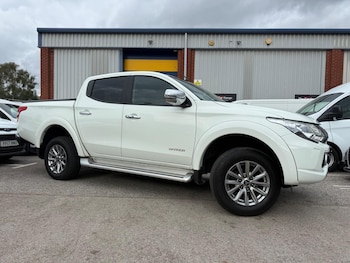 Used Mitsubishi L200 2018 for sale - 76200465: Photo