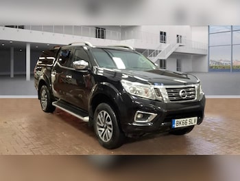 Used Nissan Navara 2016 for sale - 77696193: Photo