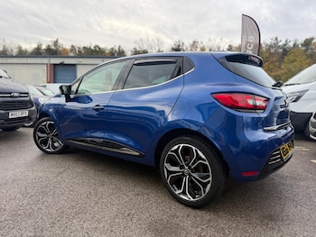 Used Renault Clio 2018 for sale - 76409508: Photo