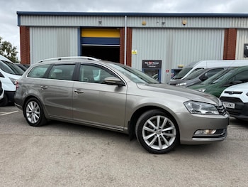 Volkswagen - Passat