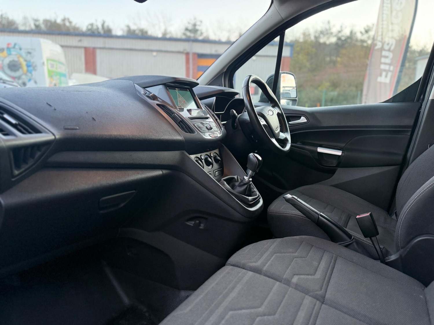 Used Ford Transit Connect 2017 for sale - 76644893: Photo 14