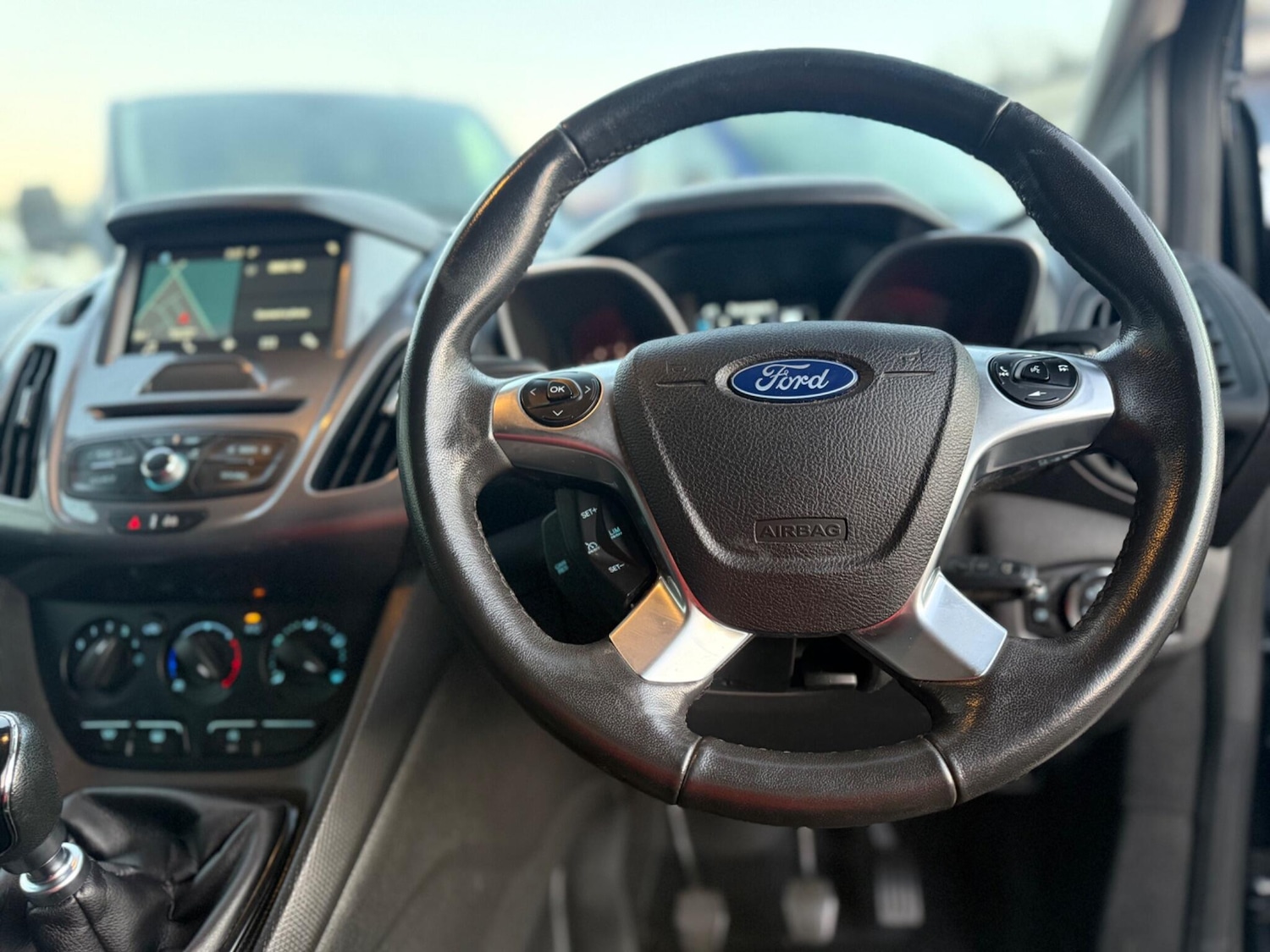 Used Ford Transit Connect 2017 for sale - 76644893: Photo 20