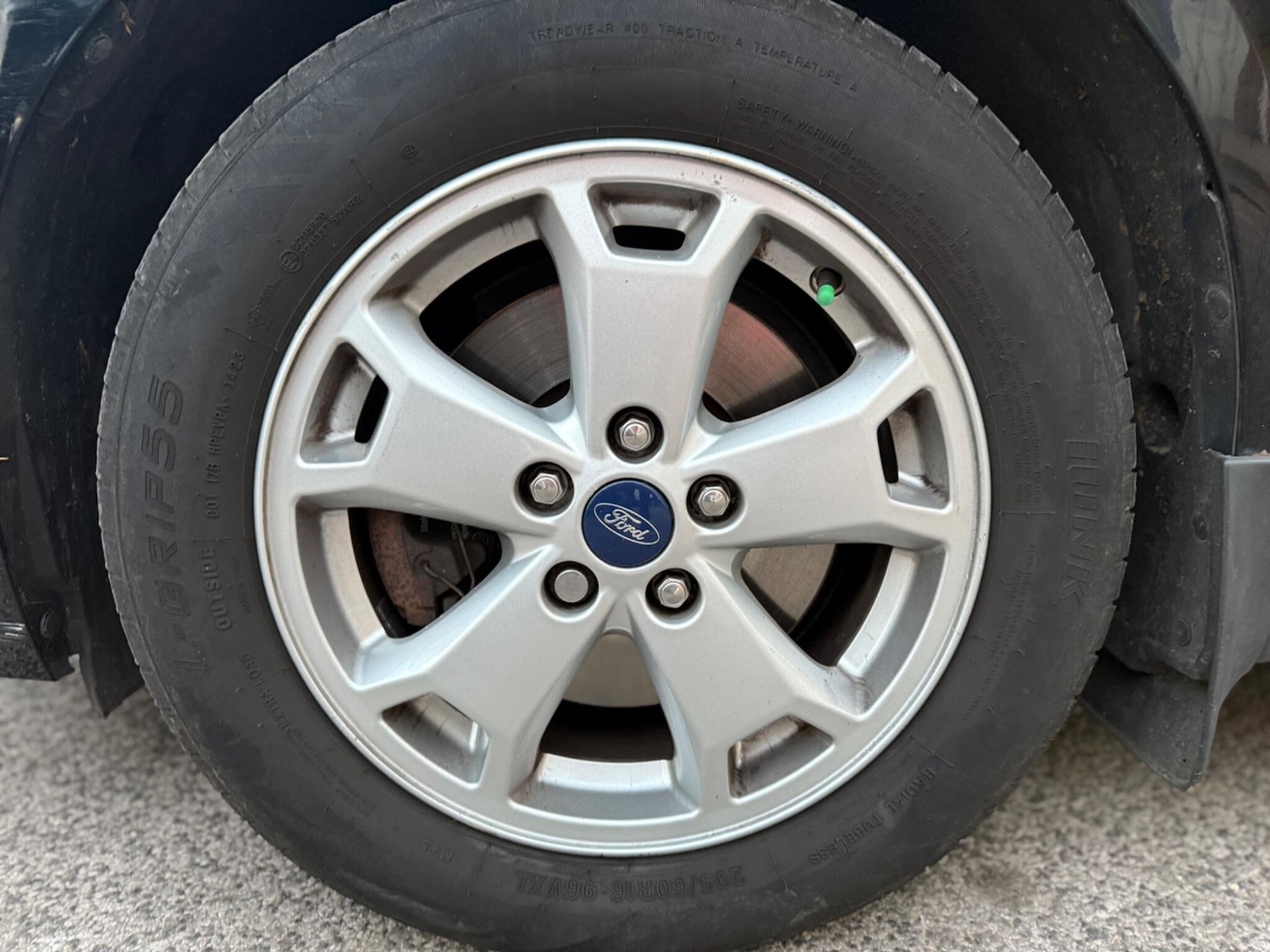 Used Ford Transit Connect 2017 for sale - 76644893: Photo 24