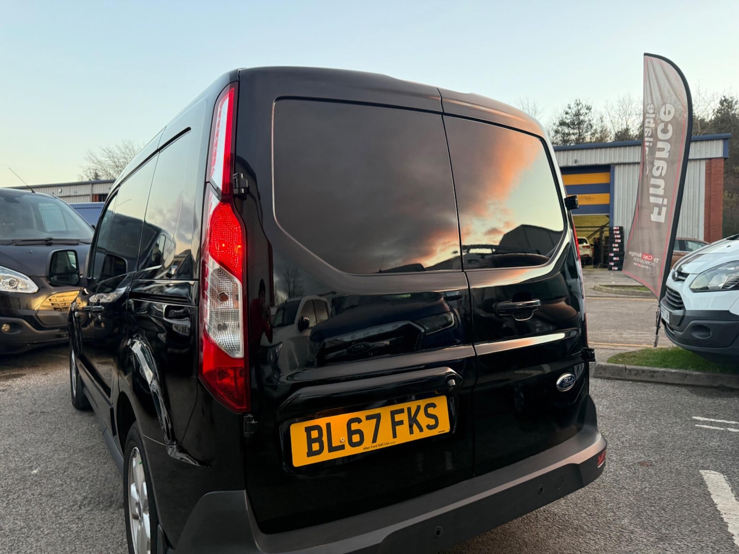 Used Ford Transit Connect 2017 for sale - 76644893: Photo 27