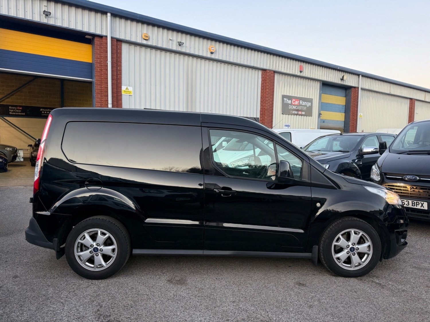 Used Ford Transit Connect 2017 for sale - 76644893: Photo 7