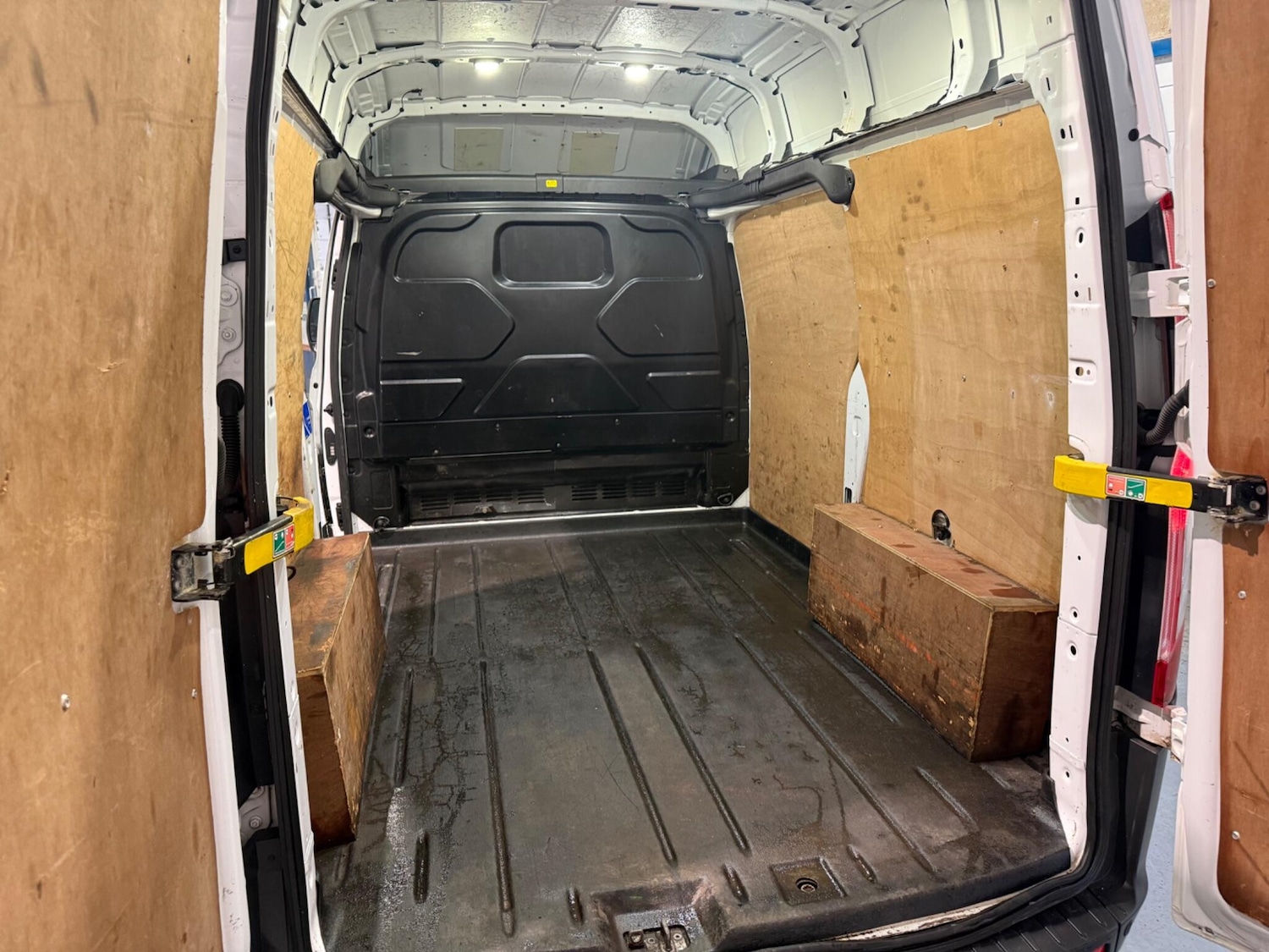 Used Ford Transit Custom for sale - 77267788: Photo 16