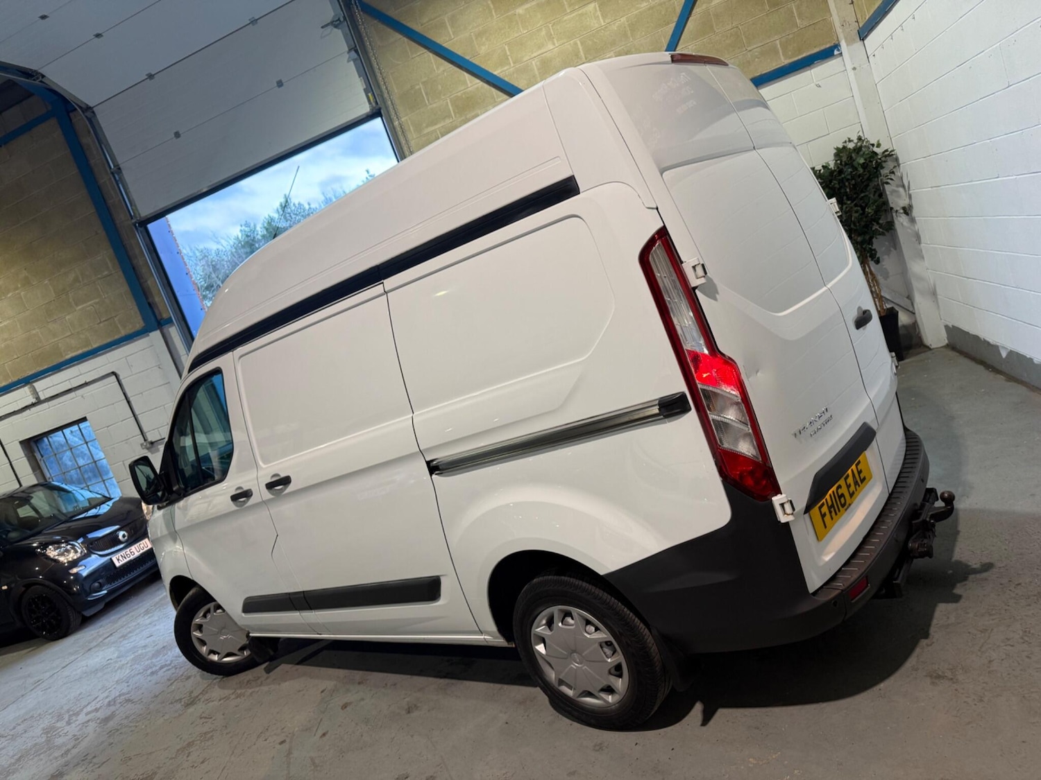 Used Ford Transit Custom for sale - 77267788: Photo 3
