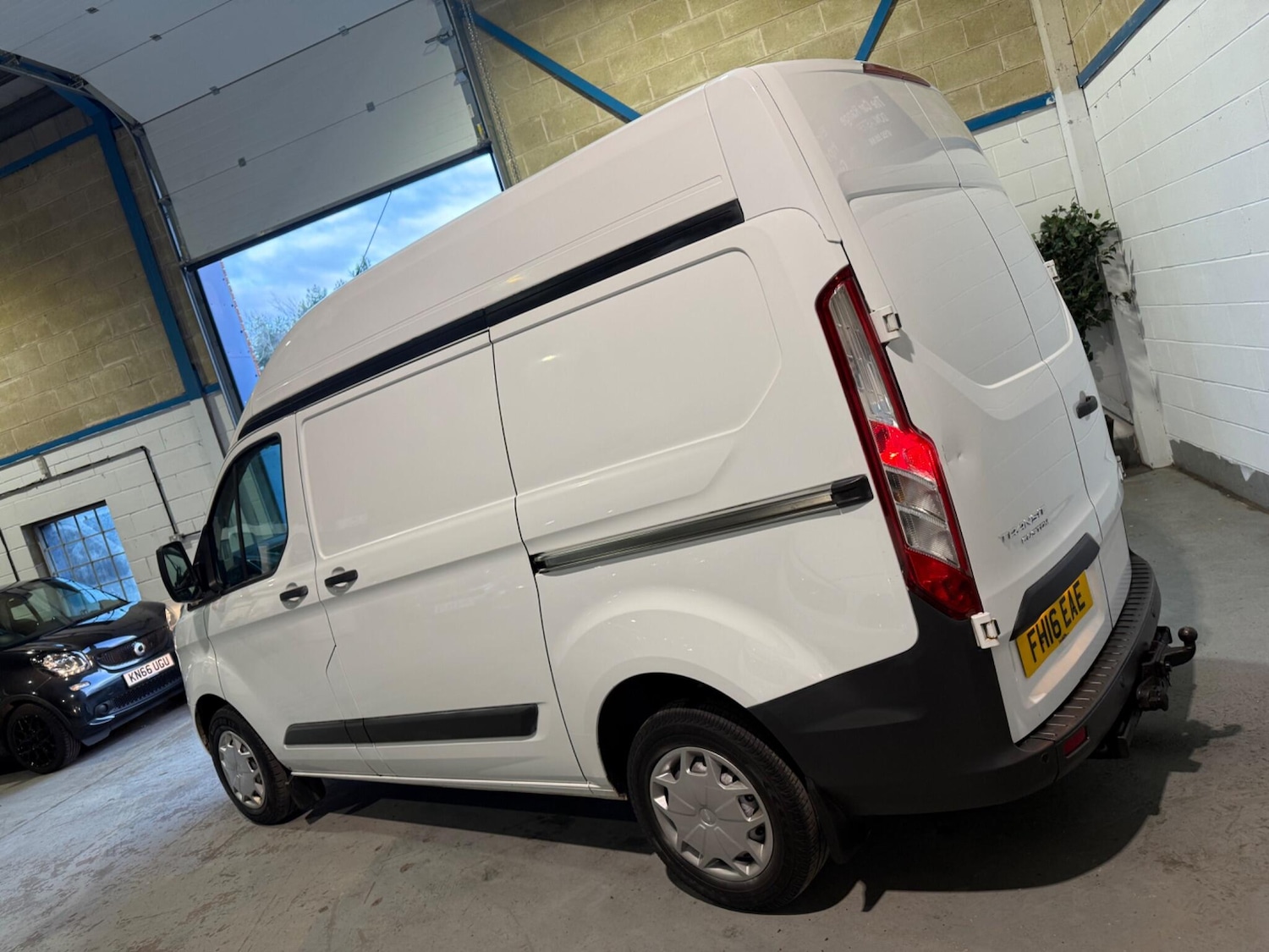 Used Ford Transit Custom for sale - 77267788: Photo 5
