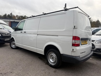 Used Volkswagen Transporter 2015 for sale - 76456949: Photo