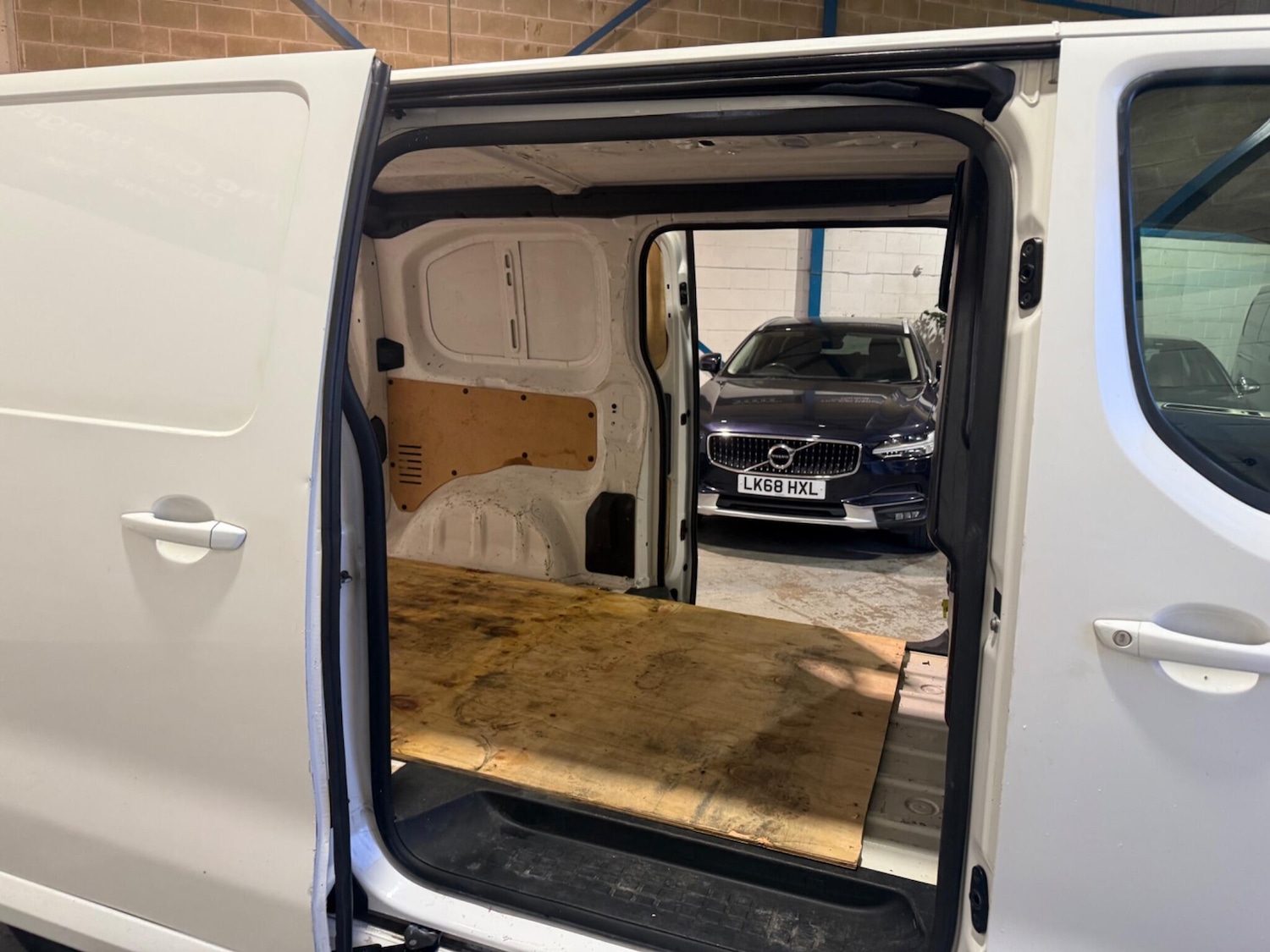 Used Toyota ProAce 2017 for sale - 77238488: Photo 14