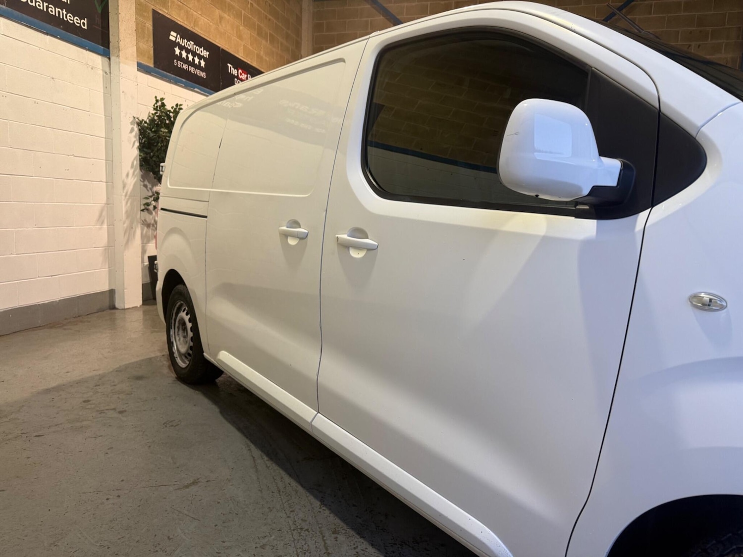Used Toyota ProAce 2017 for sale - 77238488: Photo 17