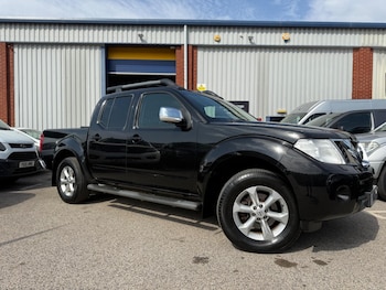 Used Nissan Navara 2012 for sale - 75563030: Photo