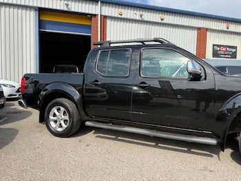Used Nissan Navara 2012 for sale - 75563030: Photo