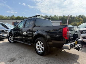 Used Nissan Navara 2012 for sale - 75563030: Photo