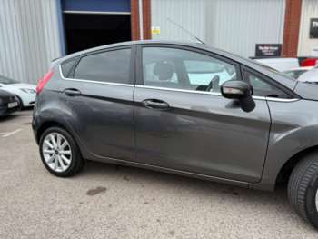 Used Ford Fiesta 2017 for sale - 75166478: Photo