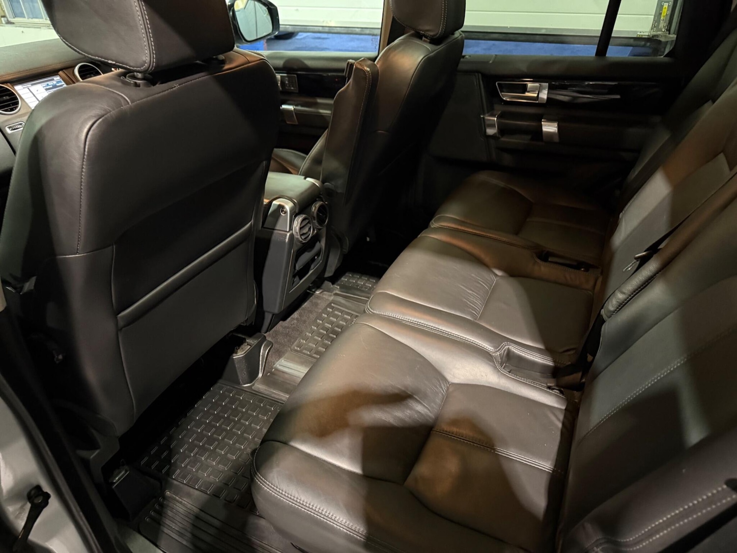 Used Land Rover Discovery 2015 for sale - 78184667: Photo 28