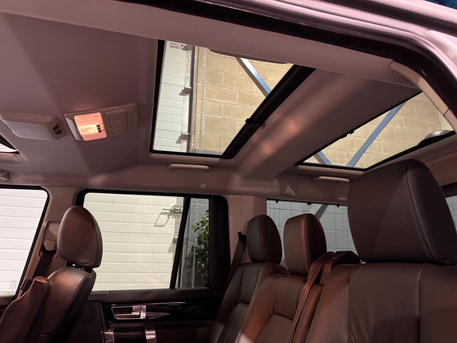 Used Land Rover Discovery 2015 for sale - 78184667: Photo 29