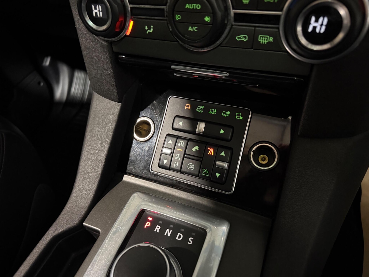 Used Land Rover Discovery 2015 for sale - 78184667: Photo 54