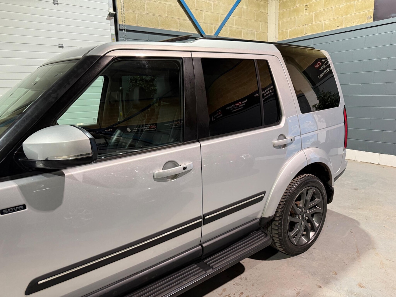 Used Land Rover Discovery 2015 for sale - 78184667: Photo 6