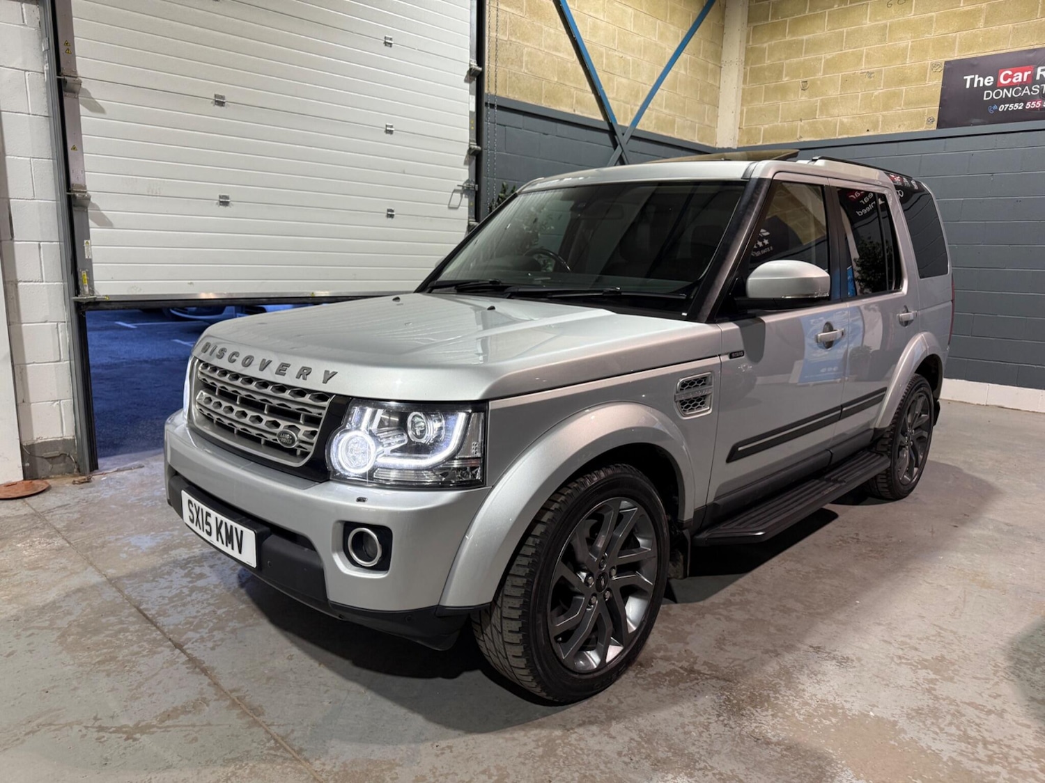 Used Land Rover Discovery 2015 for sale - 78184667: Photo 8