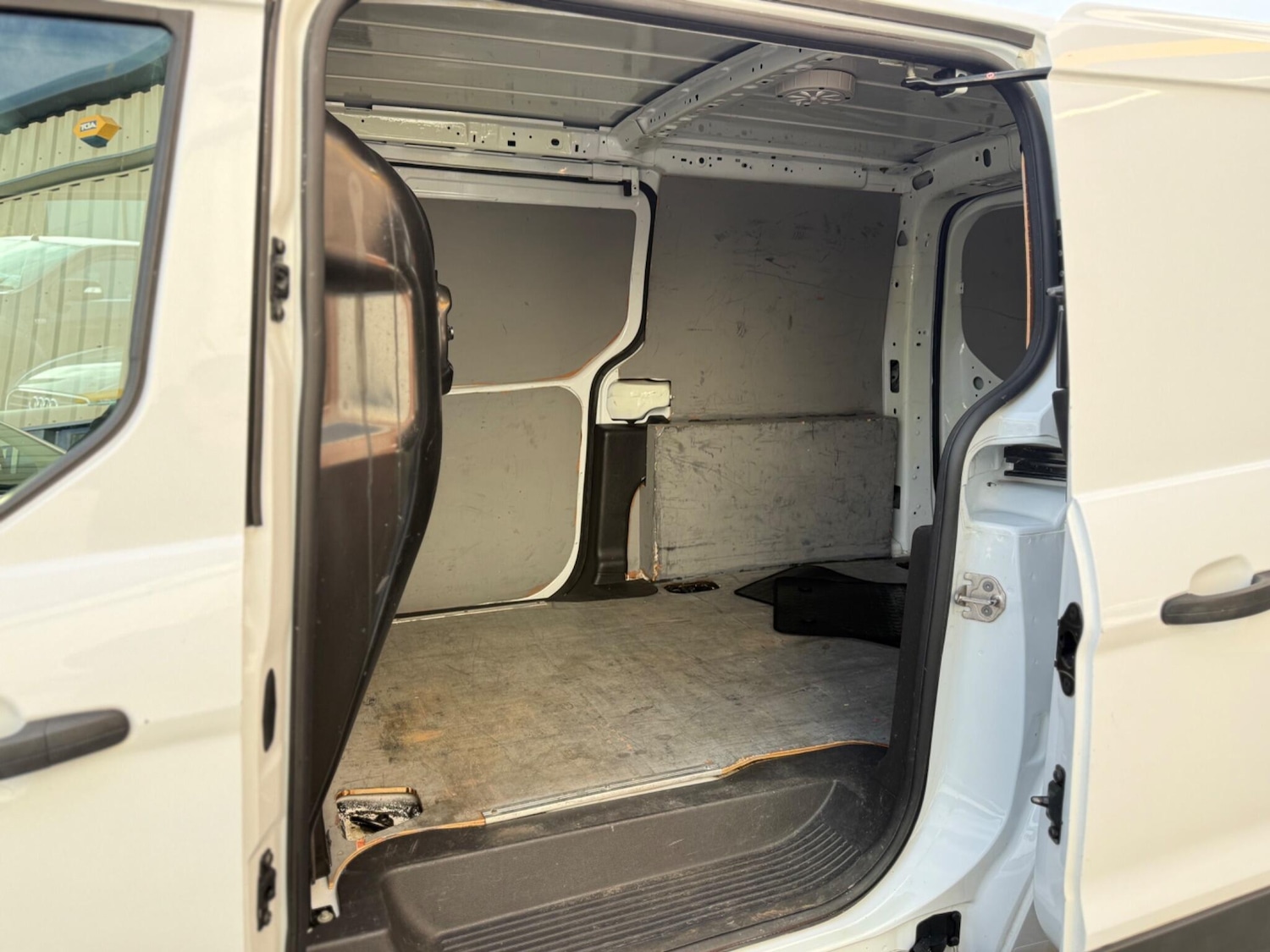 Used Ford Transit Connect 2014 for sale - 76839898: Photo 12