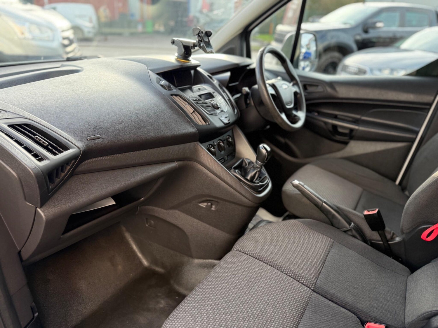 Used Ford Transit Connect 2014 for sale - 76839898: Photo 14