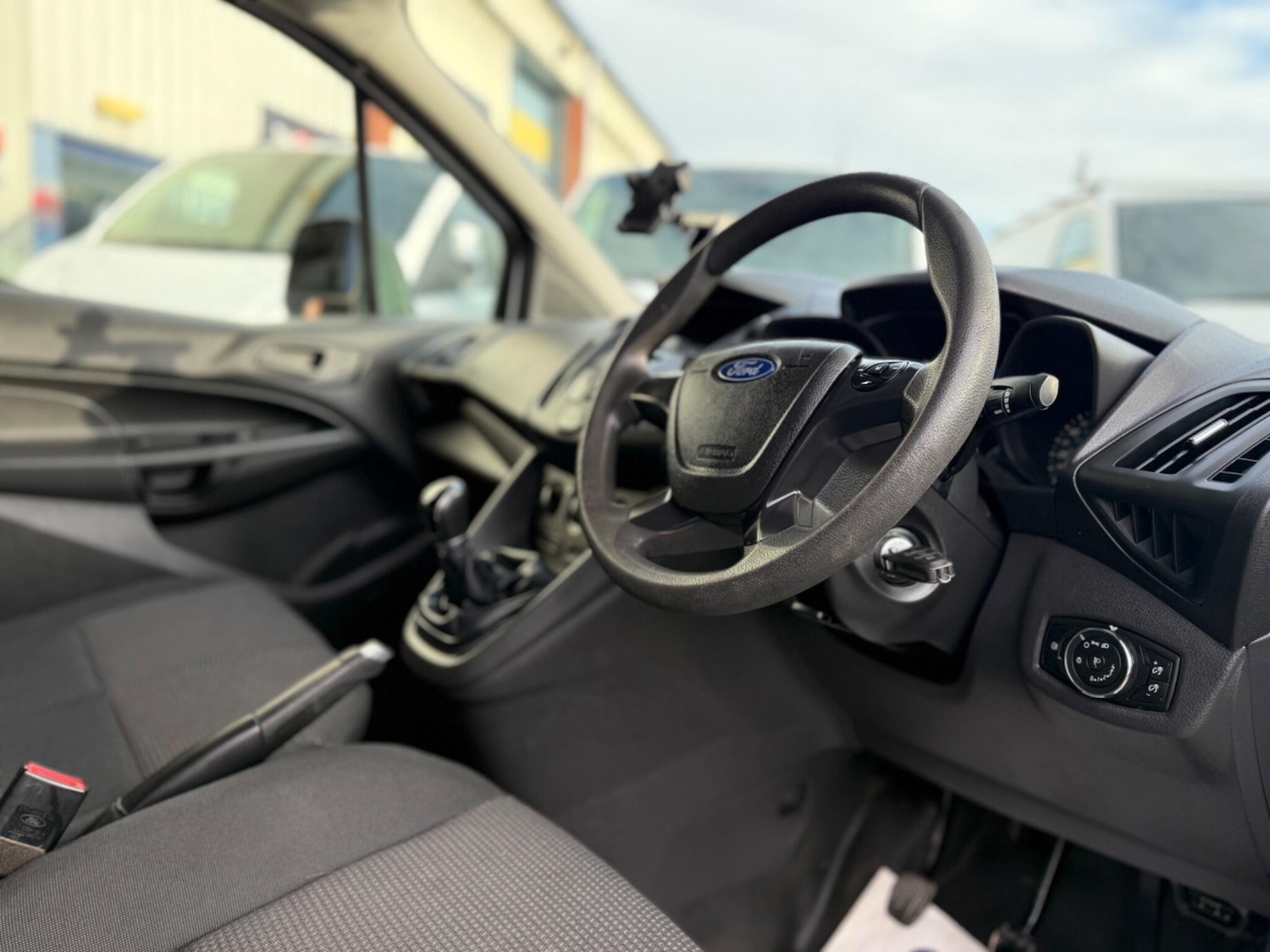 Used Ford Transit Connect 2014 for sale - 76839898: Photo 15