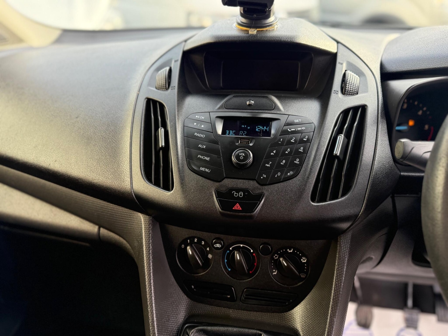 Used Ford Transit Connect 2014 for sale - 76839898: Photo 18