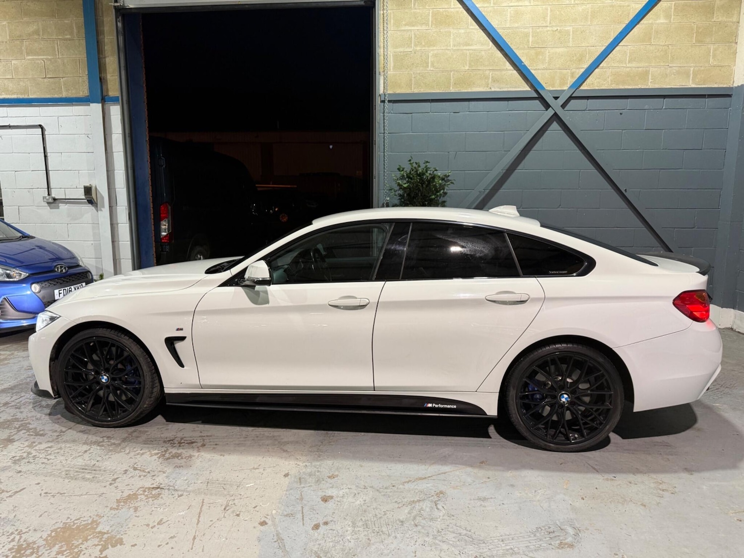 Used BMW 4 Series 2016 for sale - 77683263: Photo 2