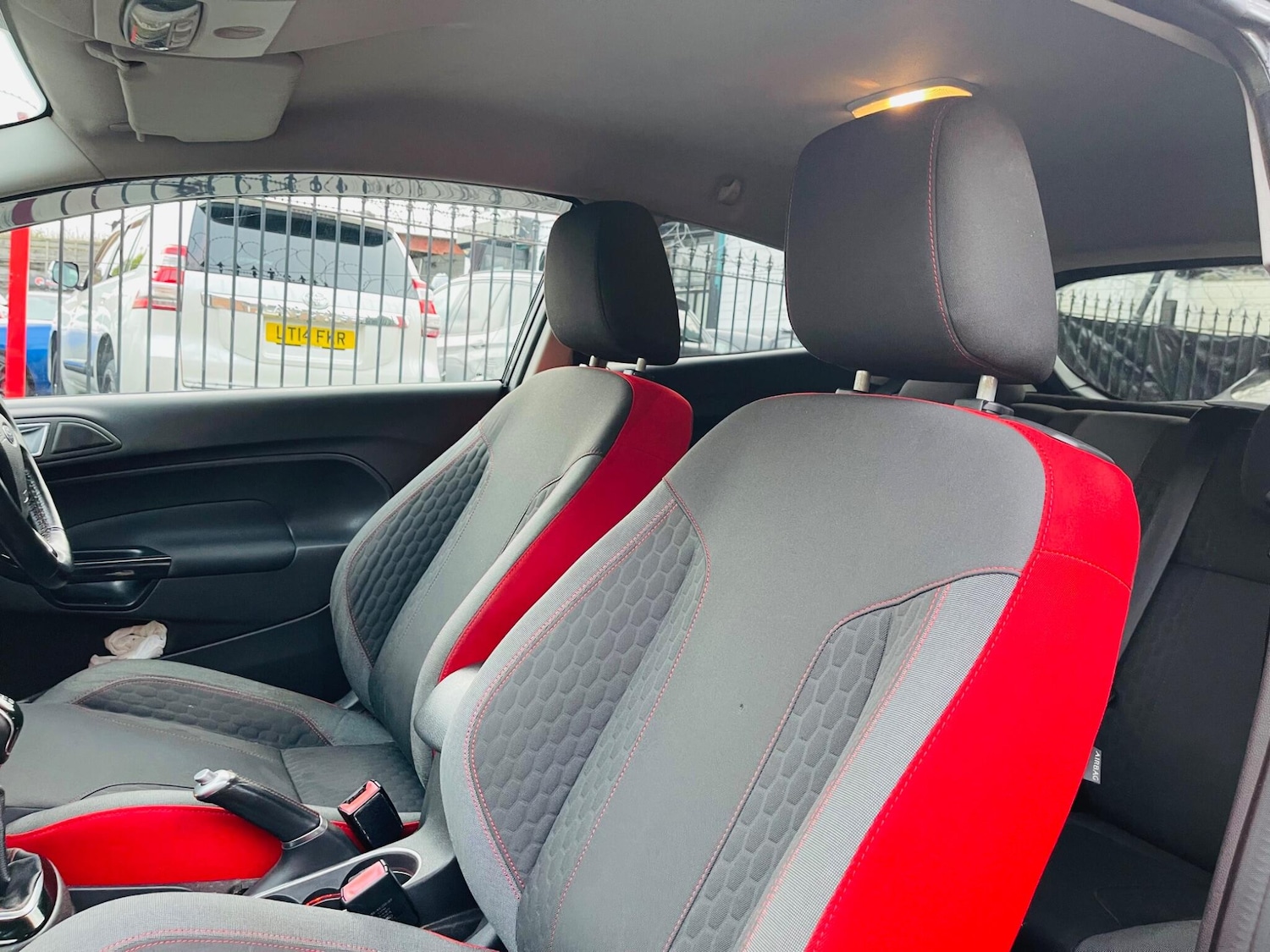 Used Ford Fiesta 2015 for sale - 77738220: Photo 28