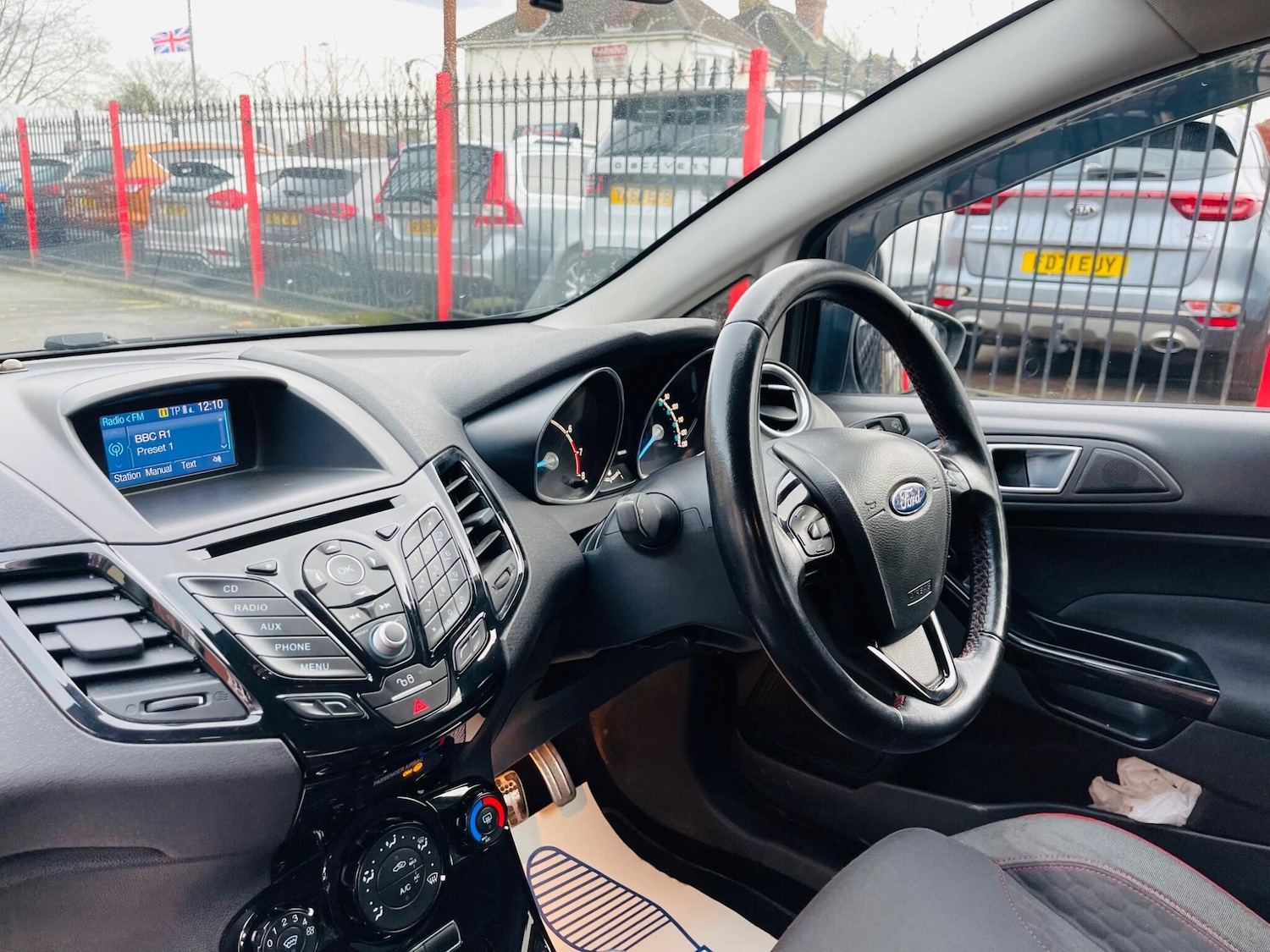 Used Ford Fiesta 2015 for sale - 77738220: Photo 30