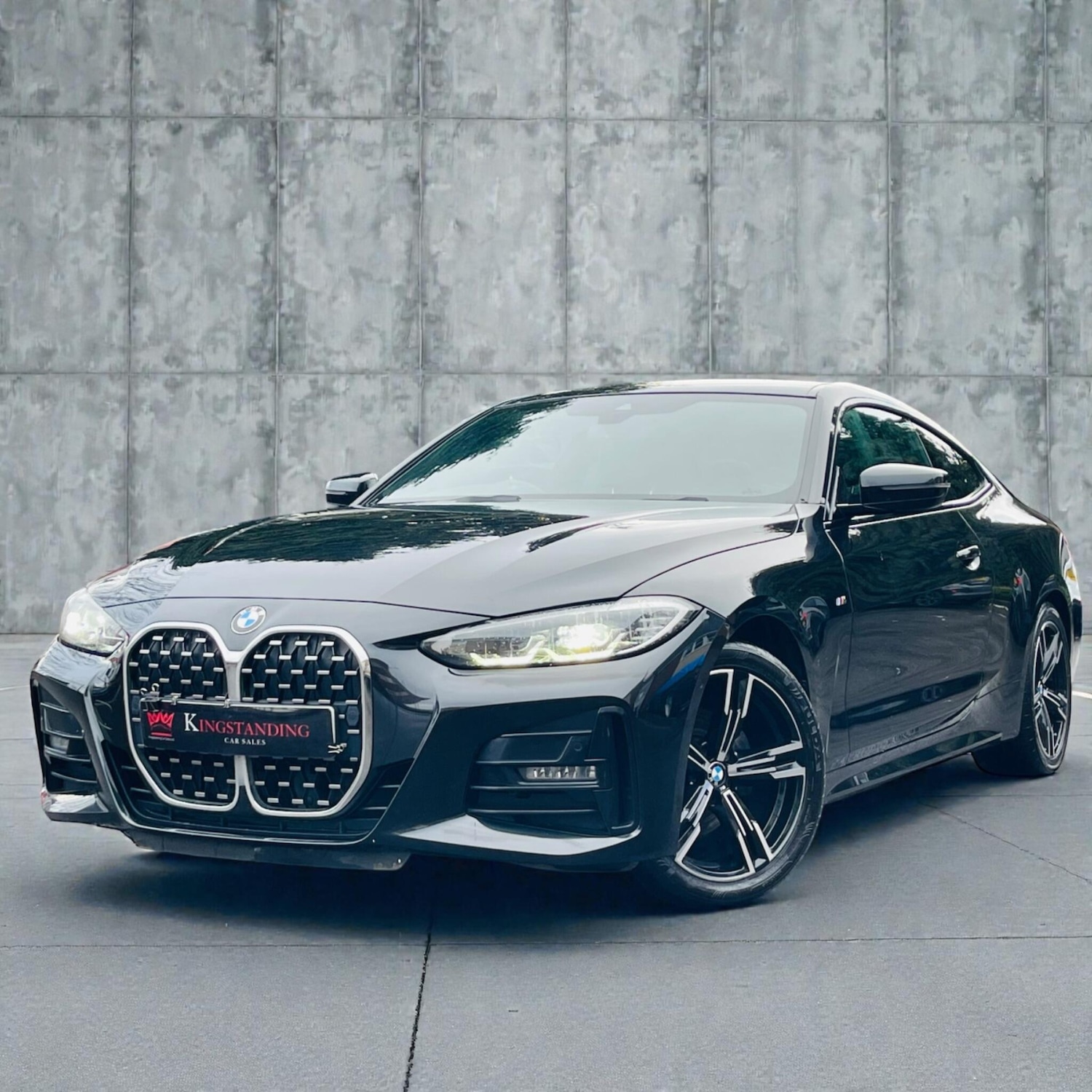 Used BMW 4 Series 2022 for sale - 77737755: Photo 1