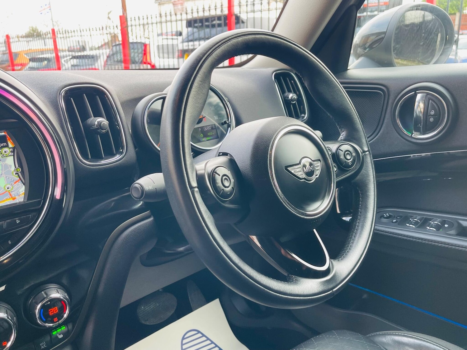 Used MINI Countryman 2017 for sale - 77737359: Photo 32