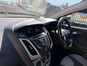 Used Ford Focus 2014 for sale - 77909451: Photo