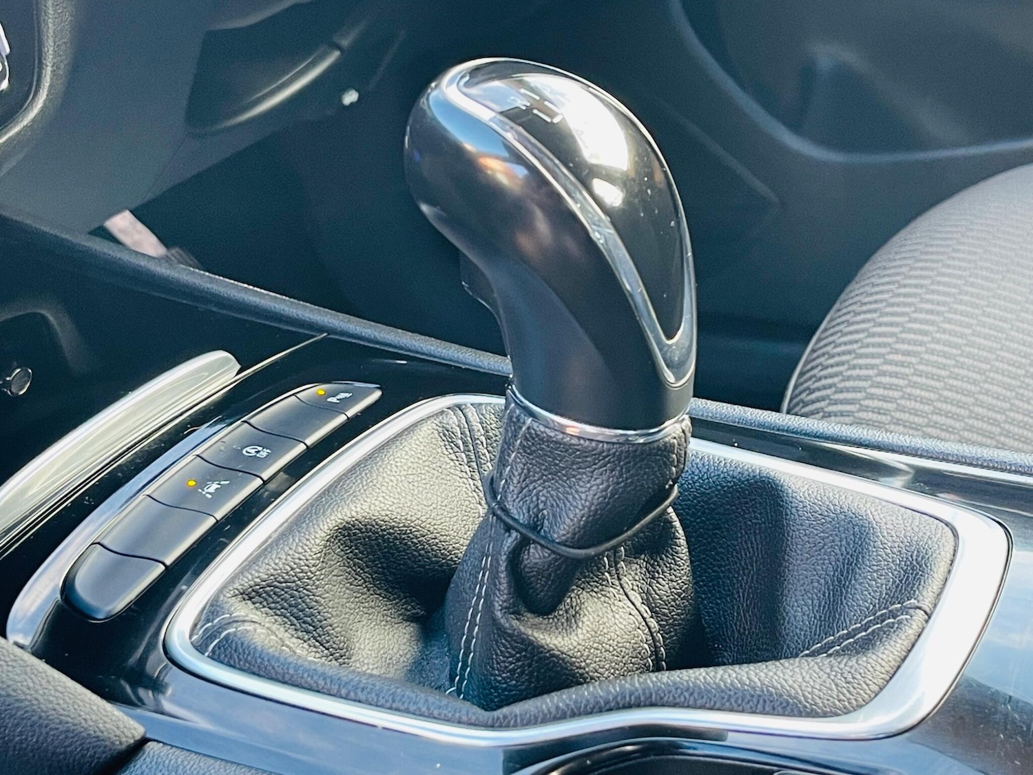 Used Vauxhall Insignia 2018 for sale - 77737365: Photo 25