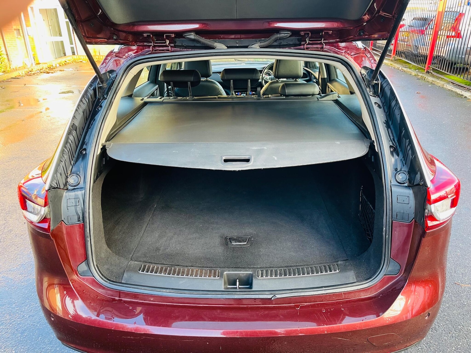 Used Vauxhall Insignia 2018 for sale - 77737365: Photo 43