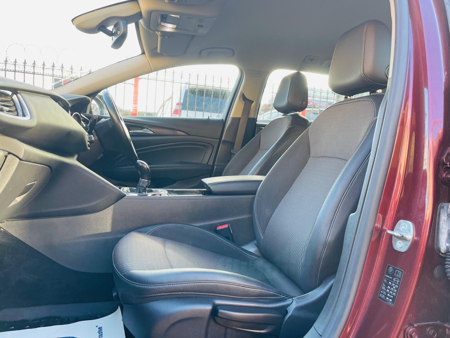 Used Vauxhall Insignia 2018 for sale - 77737365: Photo 47